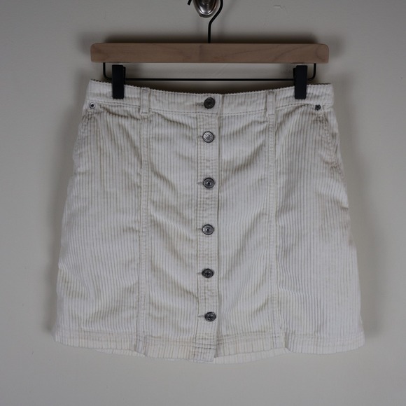 Abercrombie & Fitch Dresses & Skirts - Abercrombie & Fitch Corduroy Mini Skirt Ivory Womens Medium Waist 29" Length 17"